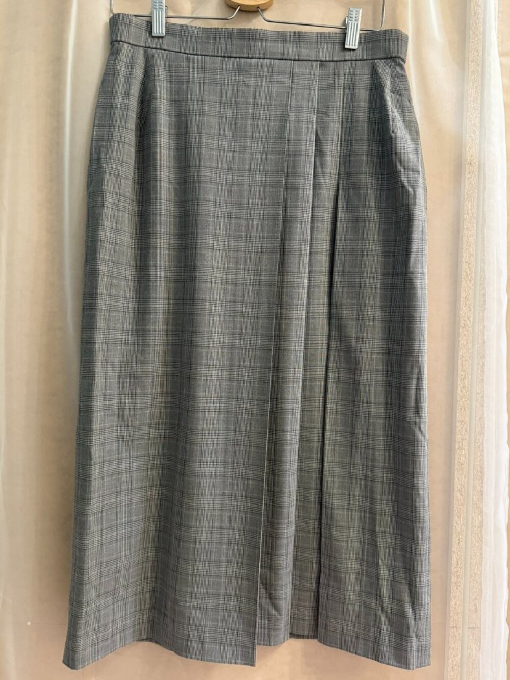 Uniqlo Pleated Midi Skirt